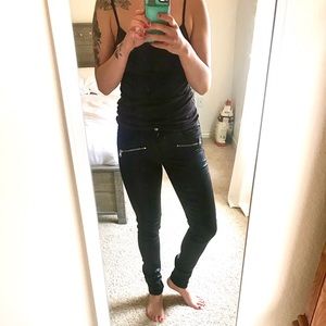H&M black jeans.
